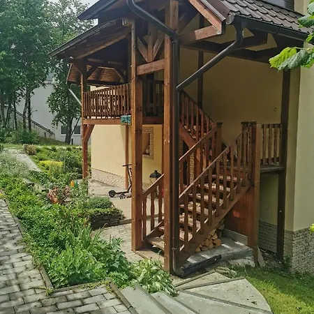 Pawlonia Trenčianske Teplice