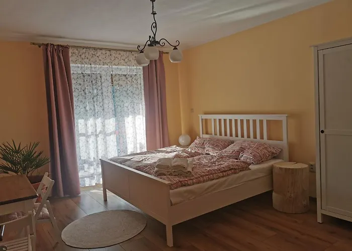 Pawlonia 트렌시안스케테플리스