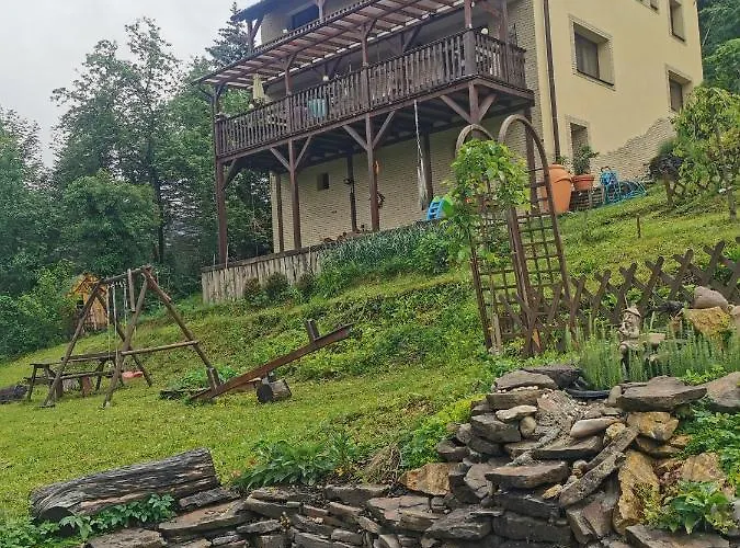 Pawlonia 트렌시안스케테플리스